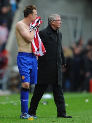 Alex Ferguson and Phil Jones come to terms with Manchester City's last-minute winner to snatch the Premier League title.