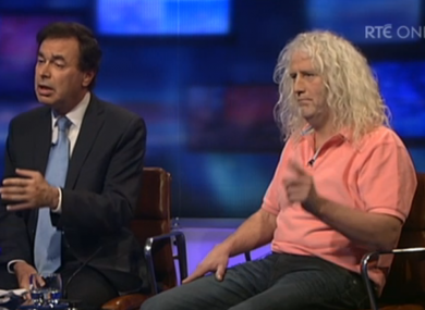 Alan Shatter last night alleged that Mick Wallace had benefitted from Garda discretion by avoiding penalty points when he was caught using a phone while driving.