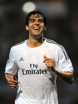 Kaká looks delighted with his move back to Milan.