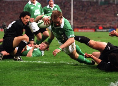Denis Hickie dives over to score for Ireland against New Zealand in 2001.