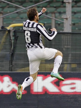 Claudio Marchisio celebrates his goal against Caliagri.