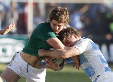 Henderson even looks a little like Eben Etzebeth.