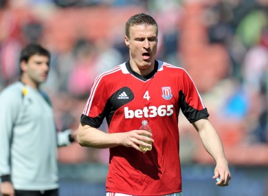 Robert Huth has come under fire following some controversial tweets.