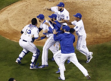 The Royals take a 1-0 lead in the World Series