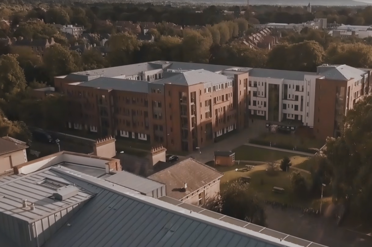 Trinity Hall, Dublin vlr.eng.br