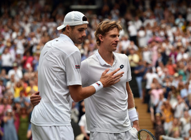 Isner and Anderson after last year's semi-final.