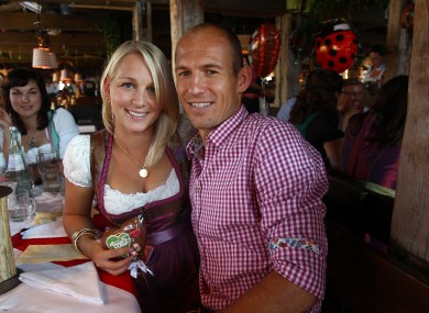 Arjen Robben and his wife enjoy the weekend's festivities.