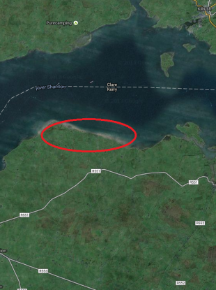 The stretch of shoreline, circled, in Co Kerry where the woman became stranded last night.