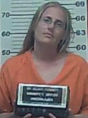 A mugshot of Elizabeth Kilgore supplied by the St. Clair Missouri County Sheriff's Office.