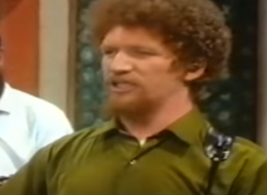 Luke Kelly (r) and Ronnie Drew (l).