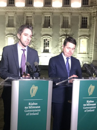 Ministers Simon Harris and Paschal Donohoe briefing the media this evening.