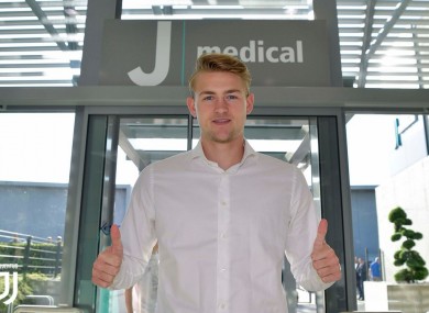 De Ligt gives the thumbs up at Juve's training ground.