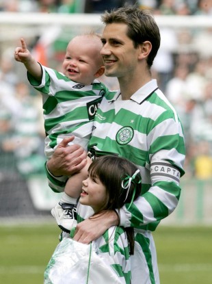 Jackie McNamara with his son Sidney and daughter Erin after his testimonial against Ireland in 2005.