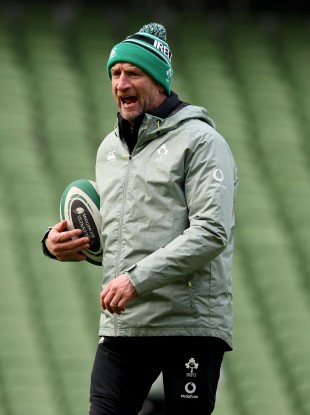Ireland attack coach Mike Catt.