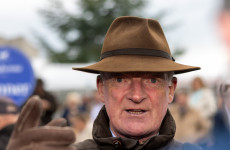 Il Etait Temps puts down Tingle Creek marker at Clonmel