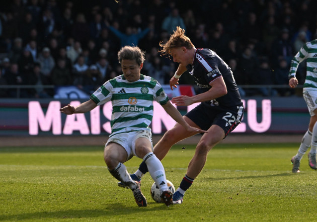 Kelechi Iheanacho's first goal in six months keeps Celtic in title hunt