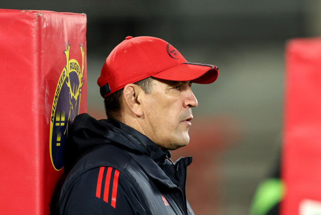 Munster have to overcome off-pitch distractions for URC run-in