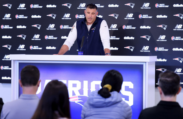 Patriots head coach Vrabel taking indefinite break to seek counselling over photo controversy 