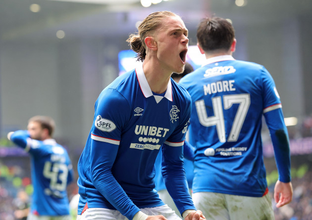 Rangers go top of the table after beating Dundee United