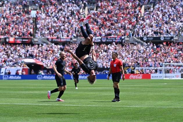 Robinson hits screamer as Germany beat US 2-1 in co-hosts' final World Cup warm-up