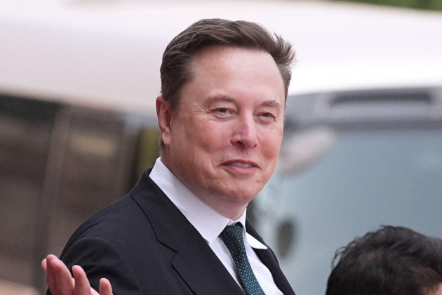 Musk becomes world's first trillionaire as SpaceX rockets to record-breaking IPO