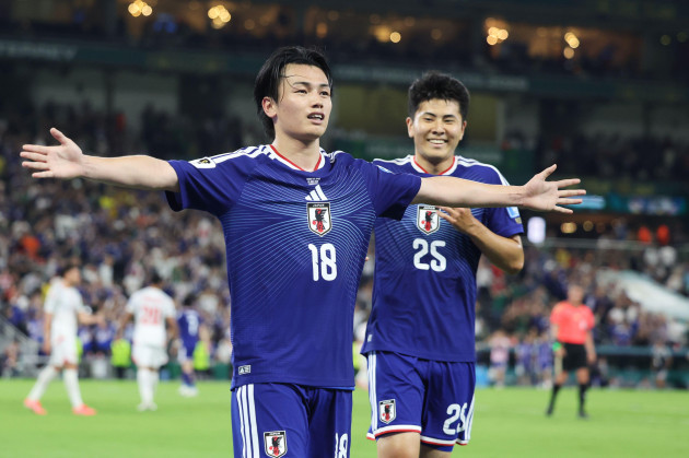 Four-goal Japan overwhelm Tunisia to edge towards World Cup last-32