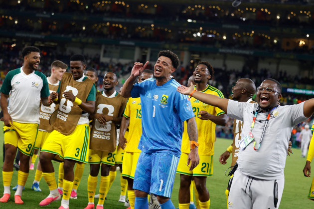 Who will win this evening's World Cup game - South Africa or Canada?