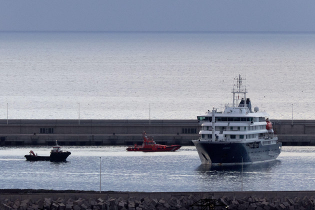 Quarantine over for almost all hantavirus ship passengers and crew
