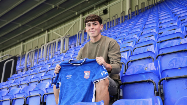 Ireland U19 prospect Chris Atherton swaps Chelsea for Ipswich Town