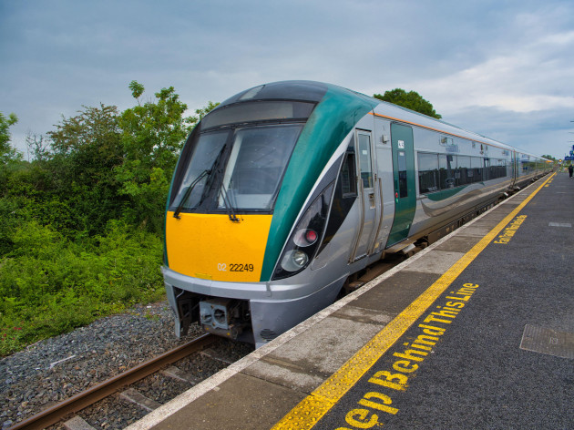 Irish Rail is suing Tipperary Co Council over the placement of a signal mast
