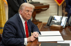Putin and Zelenskyy have 'very good' phone calls with Trump ahead of Nato summit