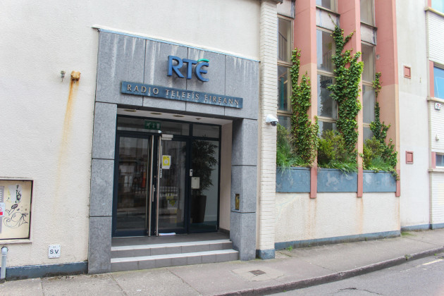 Man who claims RTÉ bugged his phone appears in court for allegedly breaching order