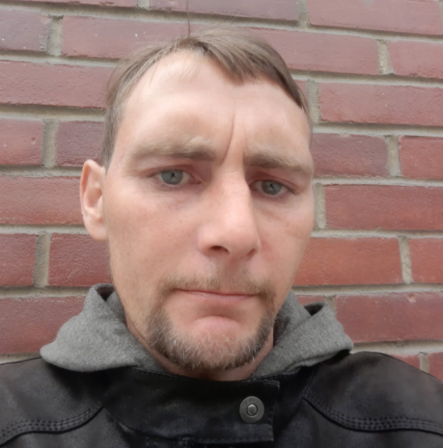 Man (40s) arrested in connection with death of inmate (30s) in Dublins Wheatfield Prison Brendan Gahan died after being stabbed in custody at Wheatfield Prison on Thursday.