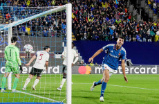 Manchester United slump to embarrassing 4-1 defeat to Como